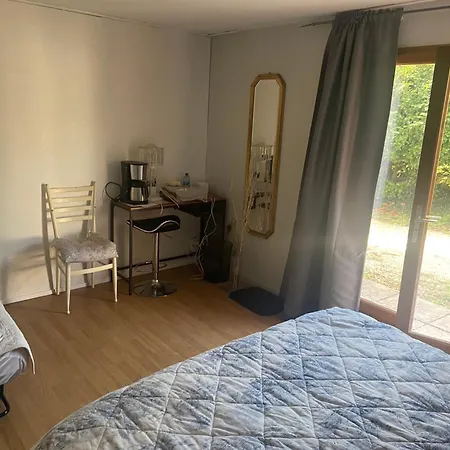 Plim Cie 2 Chambres, Sde A L'etage Homestay