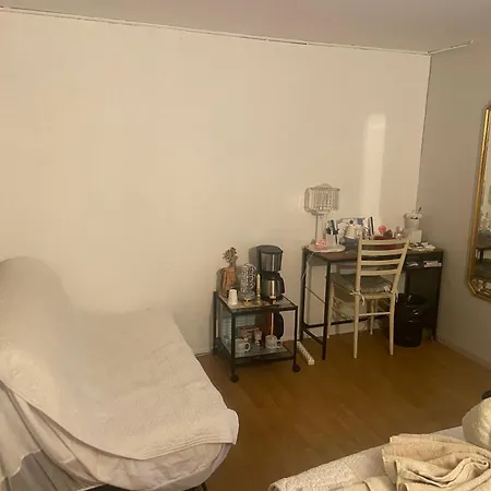 Plim Cie 2 Chambres, Sde A L'etage Homestay *