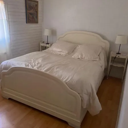 Homestay Plim Cie 2 Chambres, Sde A L'etage Chaponost