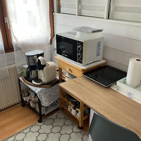 Plim Cie 2 Chambres, Sde A L'etage Homestay *